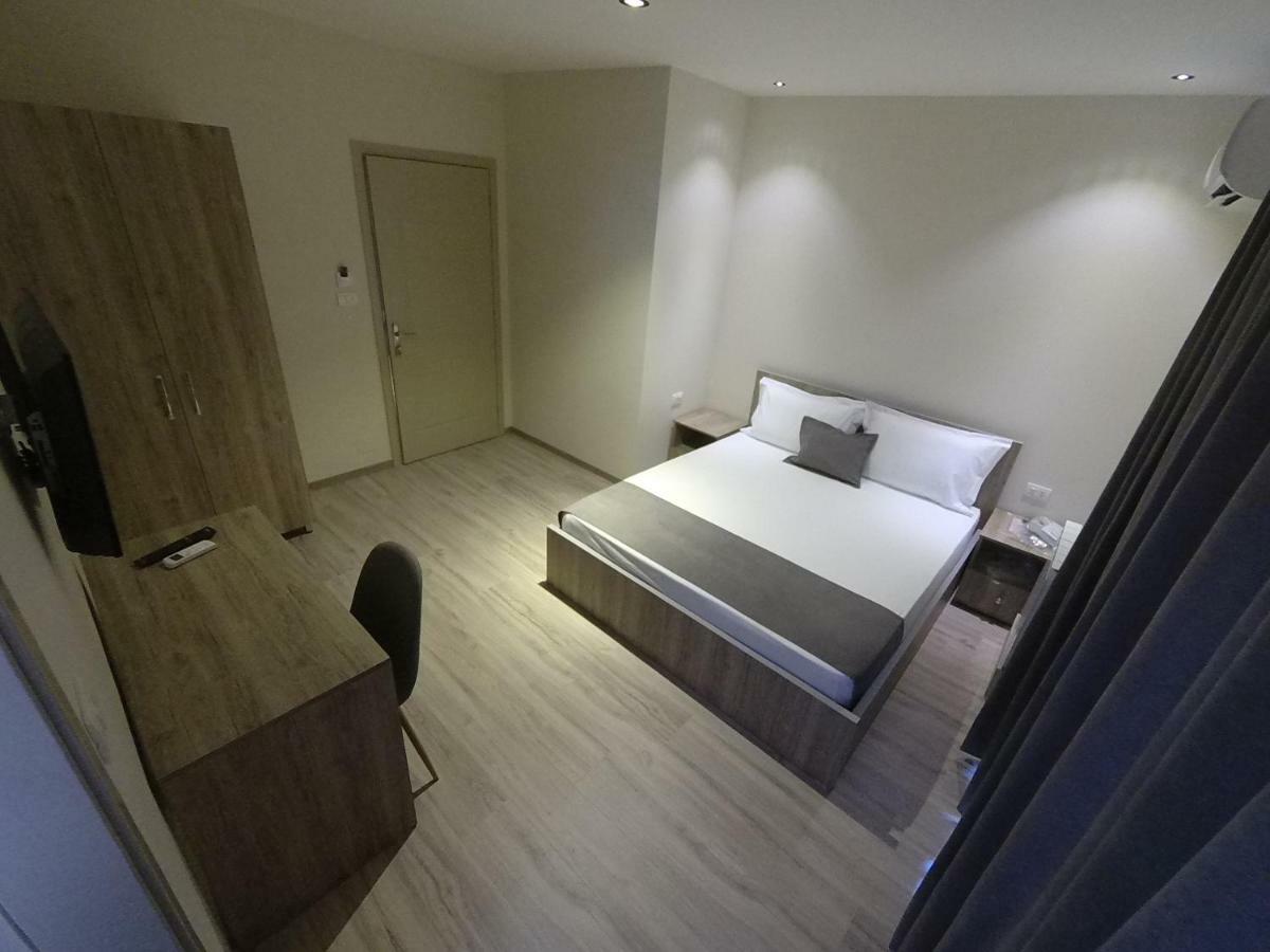 Hotel Vila Nino Berat Exterior photo