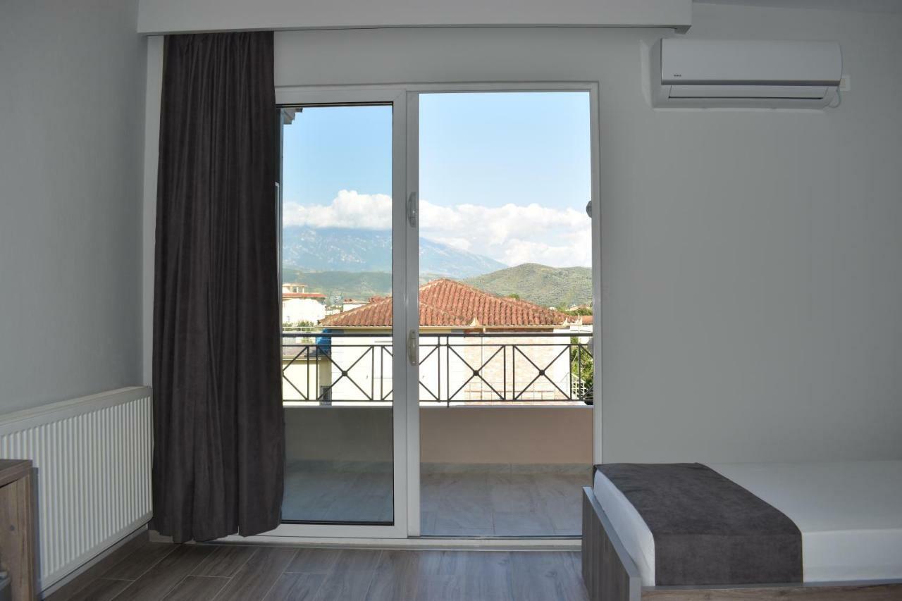 Hotel Vila Nino Berat Exterior photo